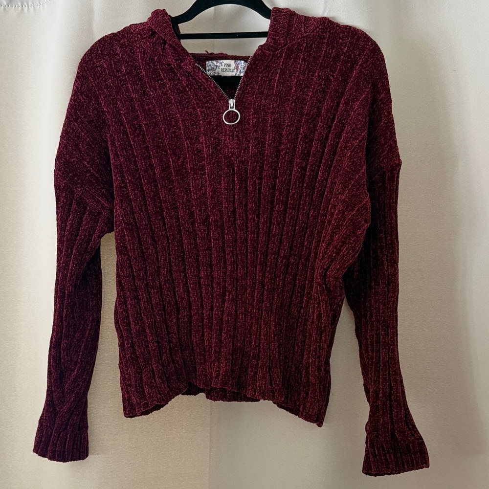 Women's Burgundy Hooded Sweater